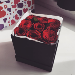 Радость с цветами - Коробка с цветами