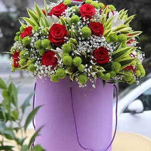 Colorful Moment of Love - Box with flowers
