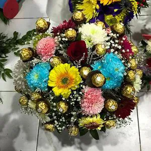Концепция радости - Коробка с цветами