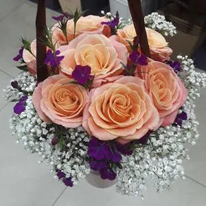 Moment full of love - Box with flowers
